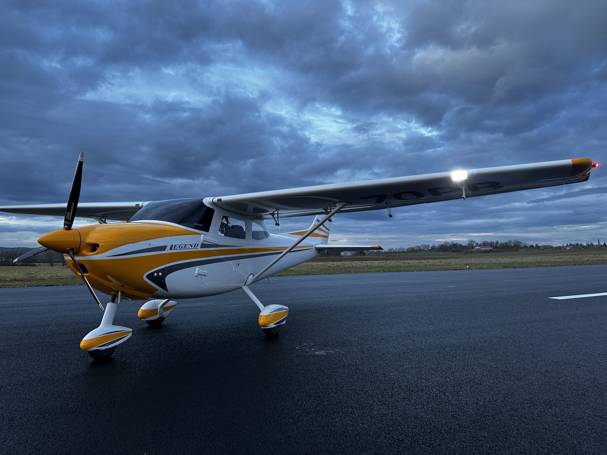 Gray Light Aviation - Importateur ULM Legend